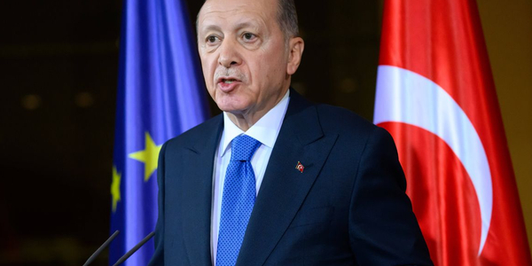 Bloomberg: Turcja wstrzymała wymianę handlową z Izraelem