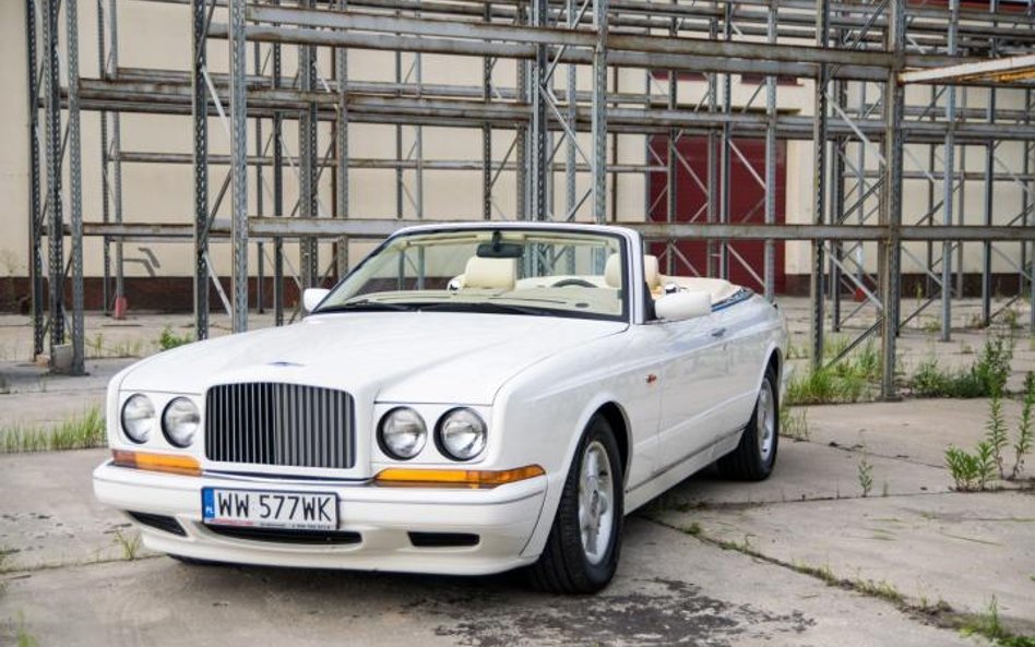 Bentley Azure,1997 r., sprzedany za 218,5 tys. zł