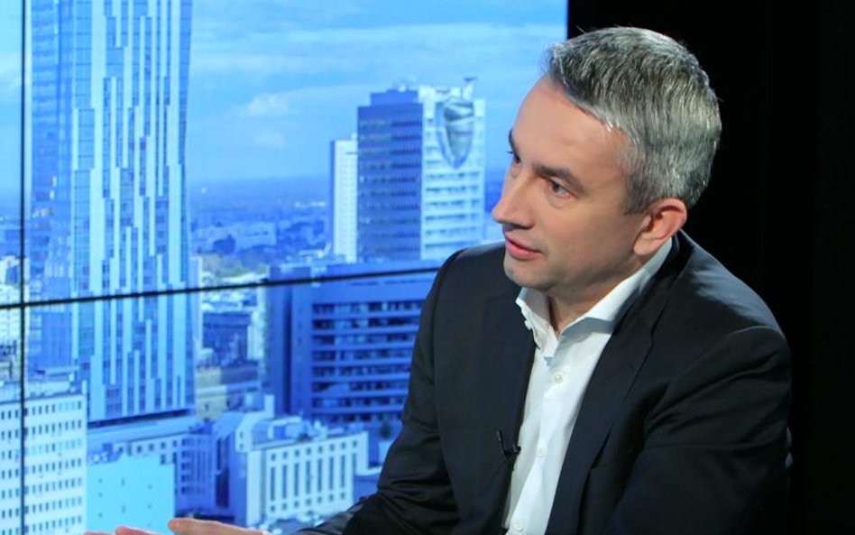 #RZECZoBIZNESIE: Jacek Levernes: Wyciągamy usługi finansowe z Londynu
