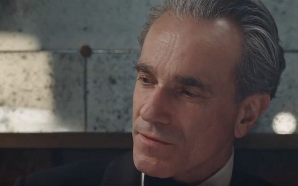 Daniel Day-Lewis - "Nić widmo"