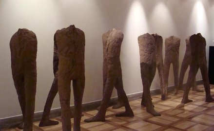 Magdalena Abakanowicz „Figury kroczące”. Fot. Monika Kuc