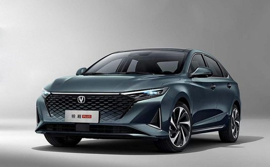 Chiński odpowiednik Wołgi -  Changan Raeton Plus