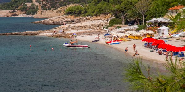 Greece for 6,500, Turkey for 5,500, Egypt for 4,300 Zloty: Prices Are Unprecedented