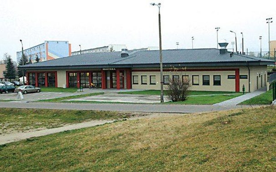 Barcińska biblioteka mądrze łączy tradycję z nowoczesnością.