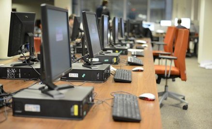 Co do zasady każdą nieobecność w pracy podwładny musi usprawiedliwić