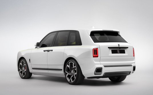 Rolls-Royce Cullinan Black Badge