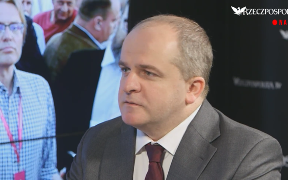 Kowal: Paszport do przemyślenia