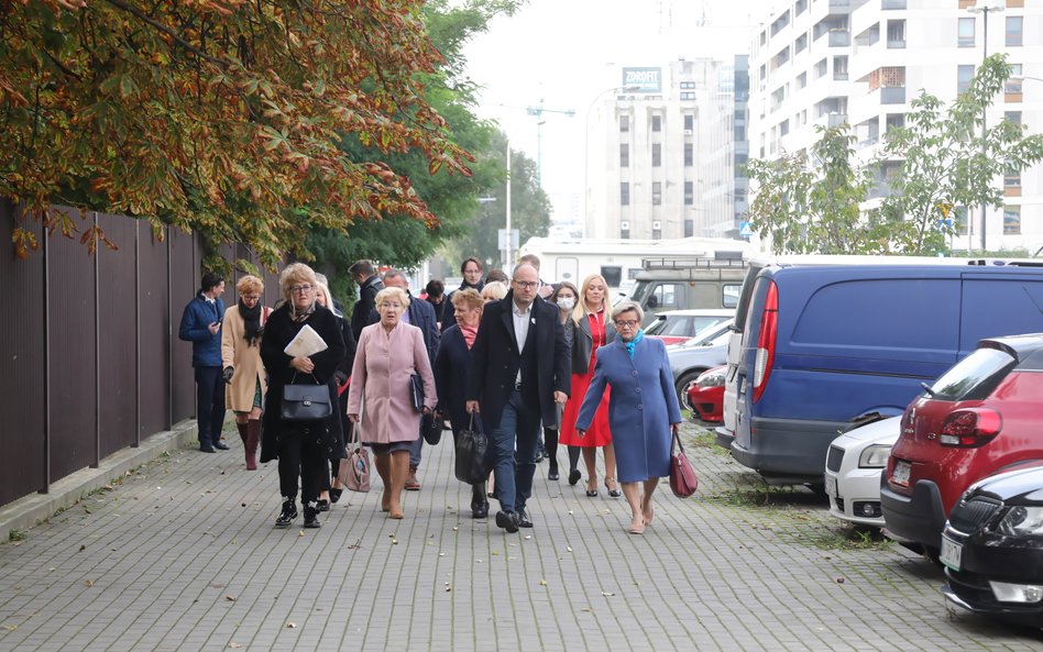 Czwartkowe spotkanie MZ z protestującymi medykami bez rozstrzygnięcia