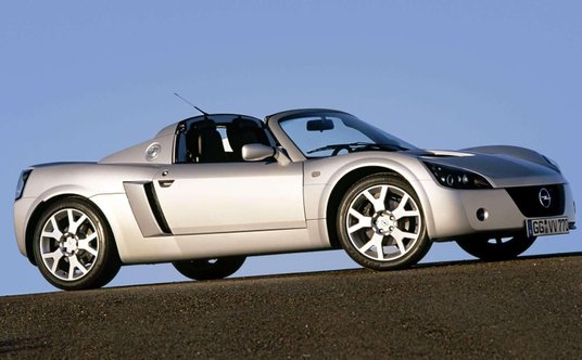 Opel Speedster Turbo