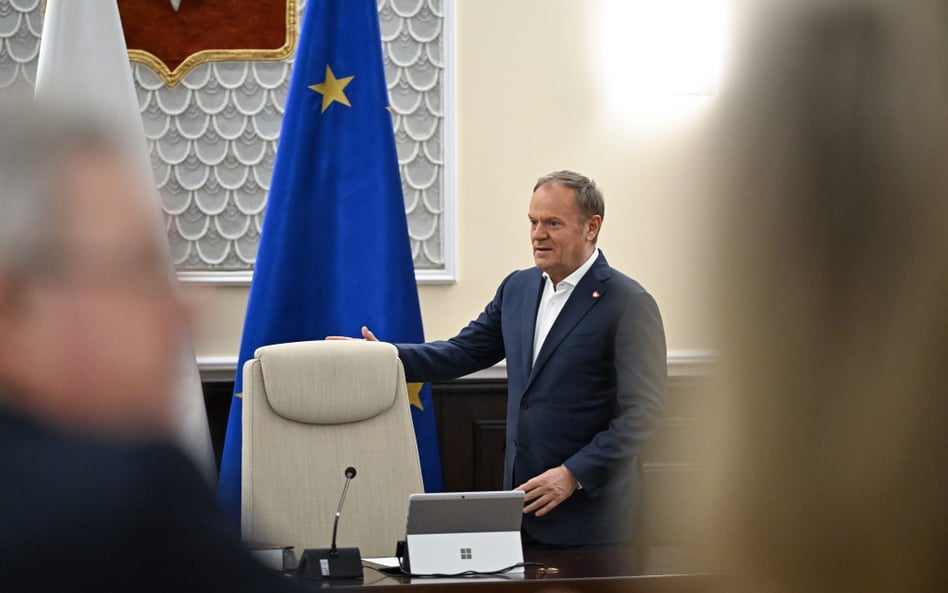 Premier Donald Tusk podczas posiedzenia rządu