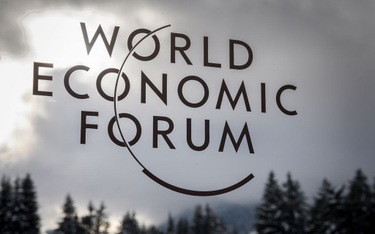 Na forum w Davos dowiedzą się o "wymazywaniu Wałęsy"