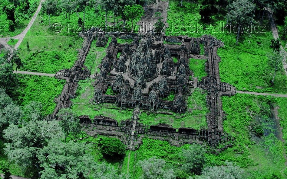 Bajon, świątynia nie mająca sobie równych w architekturze światowej