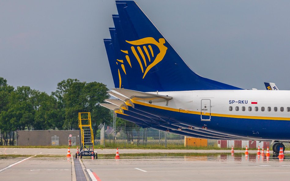 Ryanair zarobił prawie 2 mld euro