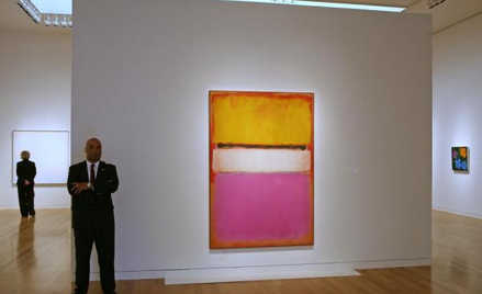 Obraz Marka Rothko "White Center (Yellow, Pink and Lavender on Rose)" z kolekcji Rockefellerów