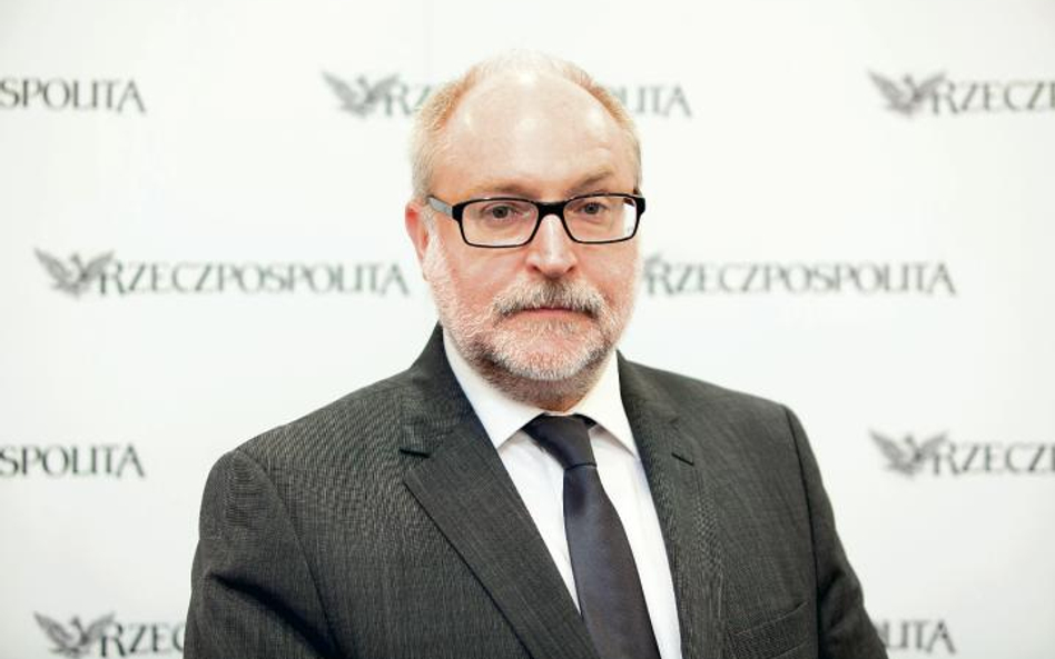 Maciej Bando, prezes Urzędu Regulacji Energetyki, opowiada się za mechanizmami zachęcającymi do budo