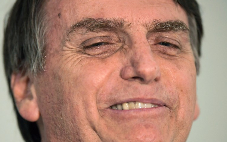 Bolsonaro: Nie ma sensu utrzymywać stosunków z Kubą