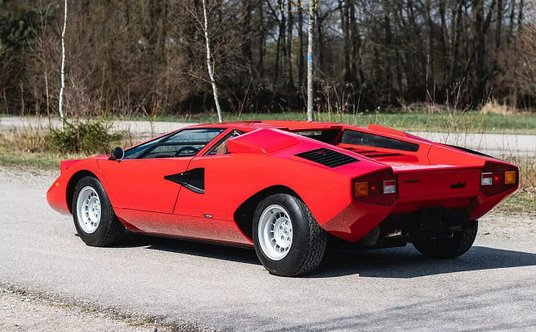 Lamborghini Countach LP400 Periscopio
