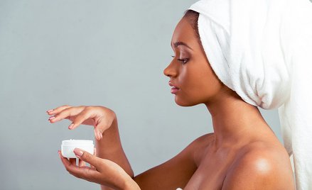 Kosmetyki: surowe kary za zamieszczanie nieprawdziwych informacji na opakowaniu