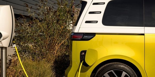 Budżet dopłat do elektryków topnieje. Wsparcie skończy się szybciej, niż zakładano