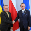 Marszałek Senatu Tomasz Grodzki (z prawej) i ambasador Ukrainy w Polsce Andrij Deszczyca