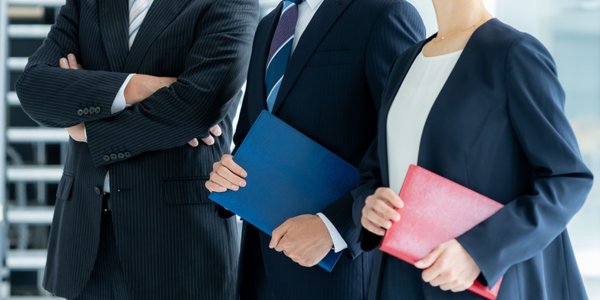 Kodeks etyki w administracji publicznej – dokument obowiązkowy czy martwy?