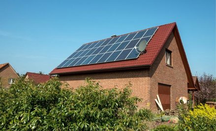 Dofinansowanie instalacji słonecznej na domach może wynieść nawet 70 proc. kosztów