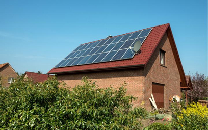Dofinansowanie instalacji słonecznej na domach może wynieść nawet 70 proc. kosztów