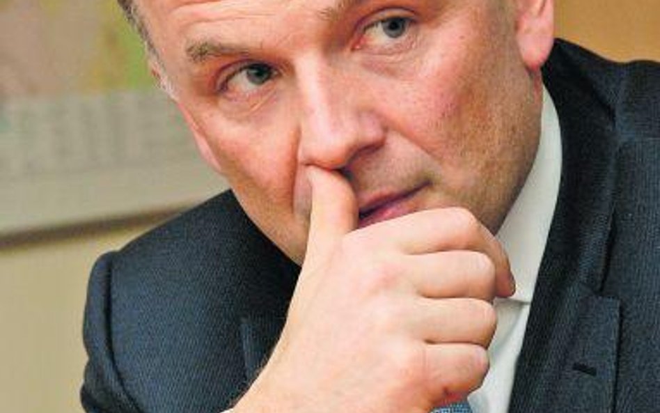 Petrolinvest, kierowany przez Pawła Gricuka (u góry), oraz Bioton, którego prezesem jest Janusz Guy,