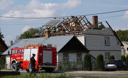 Uszkodzony dom w Wyrykach