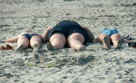 Skłonność do tycia to często cecha rodzinna. Winne są temu nie tylko geny, ale także złe wzorce prze
