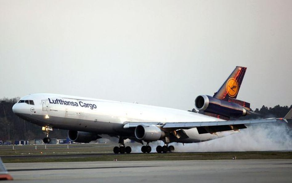 Samolot cargo Lufthansy runął na lotnisku