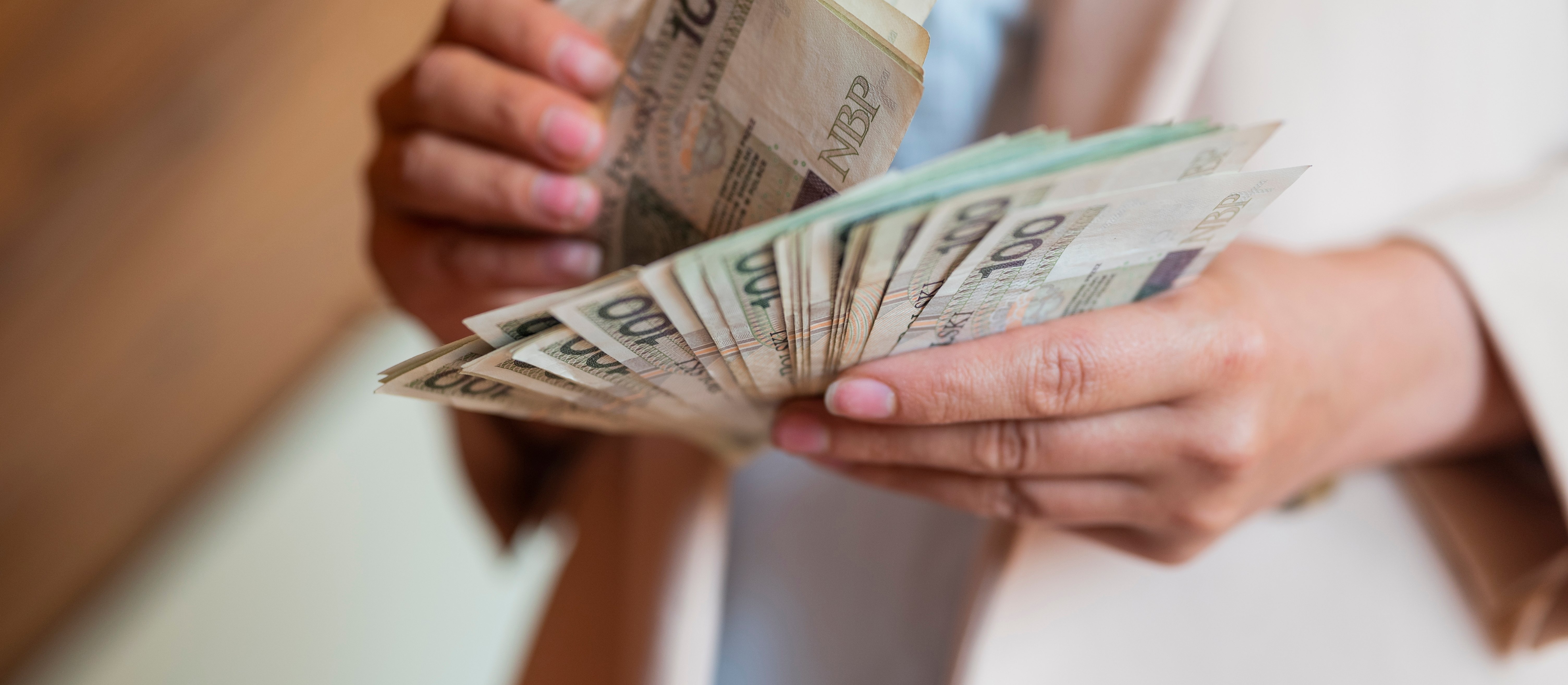 Te osoby nie zapłacą podatku. Trzeba spełnić kilka warunków