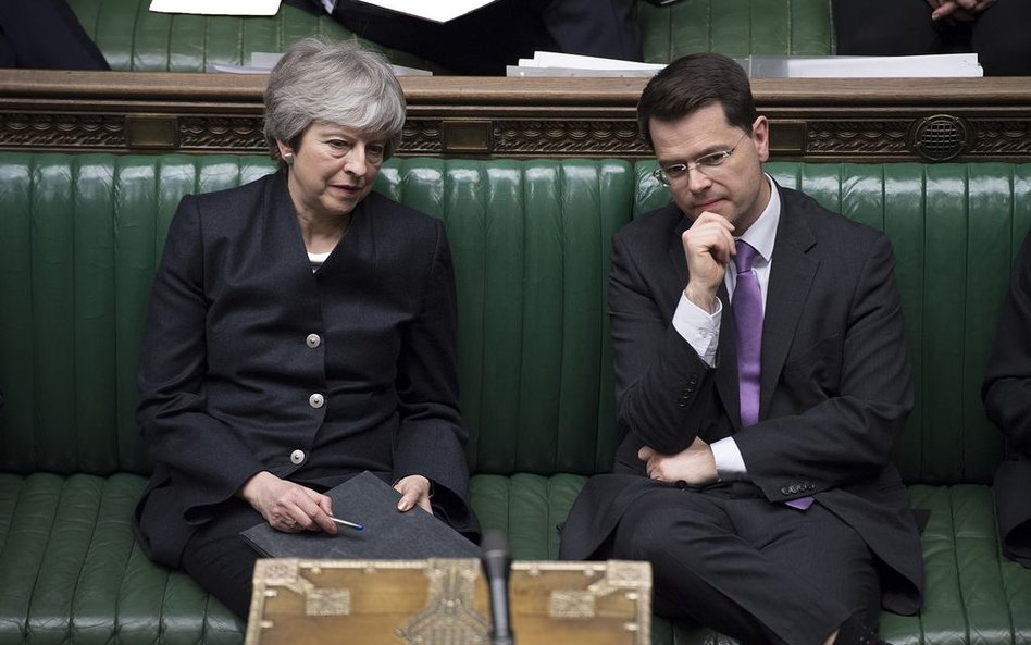 Ekonomiści: Raczej brak brexitu niż twardy brexit