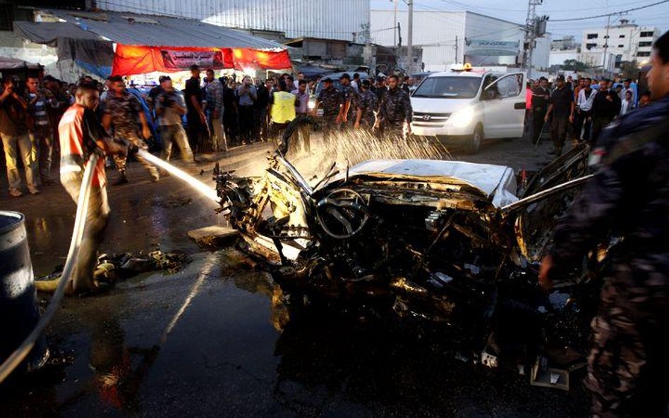 Jest co najmniej sześciu rannych po stronie palestyńskiej.
