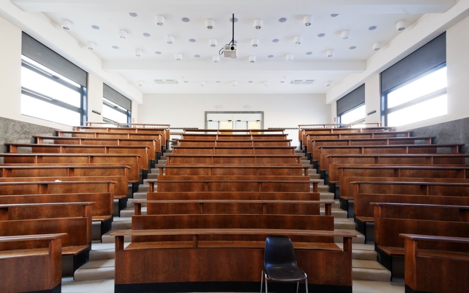 Syndyk może być likwidatorem uczelni niepublicznej