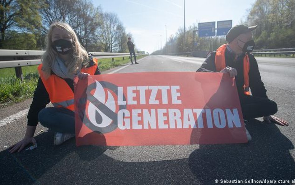 Niemcy. Przeszukania u aktywistów klimatycznych