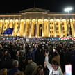 Tbilisi. Demonstracja przed gruzińskim parlamentem