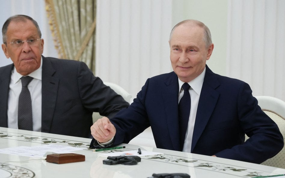 Siergiej Ławrow i Władimir Putin