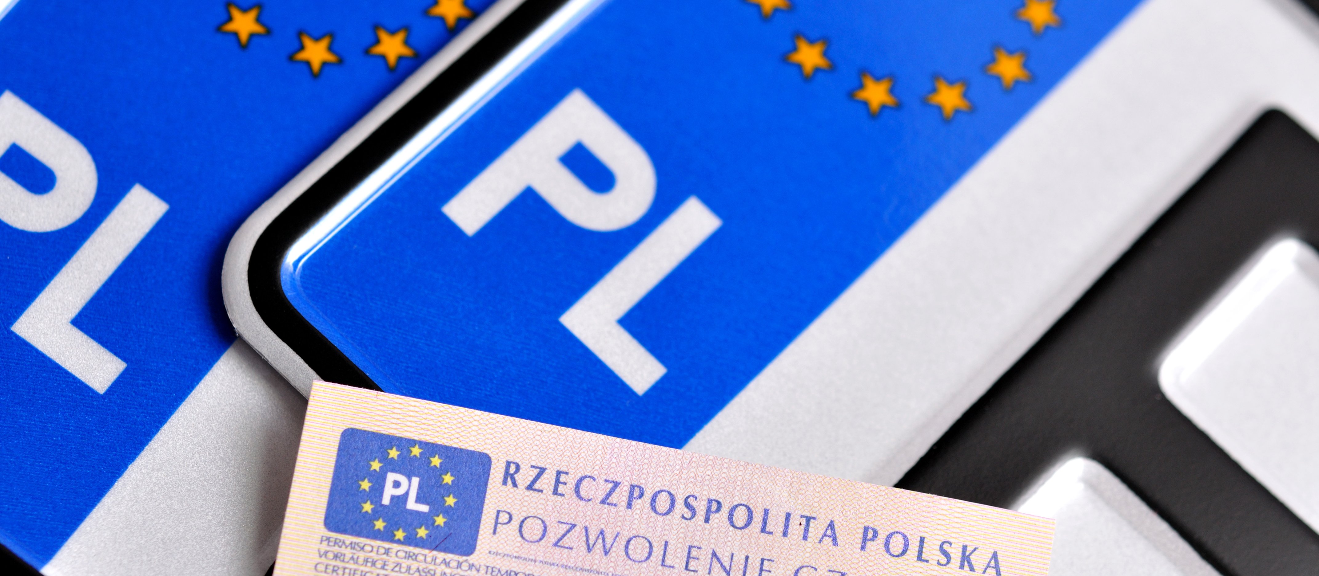 Jak zarejestrować samochód z fakturą w KSeF? Na razie nie ma przepisów