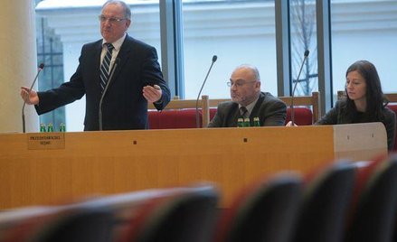 Postępowanie cywilne: sędzia ma sądzić