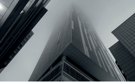 Screen z katalogu wystawy fotograficznej Radka Jaworskiego „Quiet cities – Warsaw”