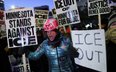 Protest przeciwko działaniom służb imigracyjnych w Minneapolis