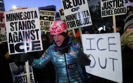 Protest przeciwko działaniom służb imigracyjnych w Minneapolis