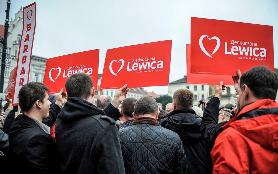 Konferencja prasowa Barbary Nowackiej podczas wizyty w Bydgoszczy.