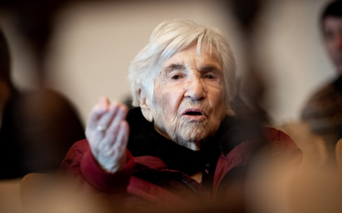 Zmarła ocalała Esther Bejarano. W Auschwitz grała w obozowej orkiestrze