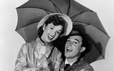 Debbie Reynolds i Gene Kelly w Deszczowej piosence