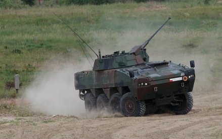 Kołowy transporter Rosomak