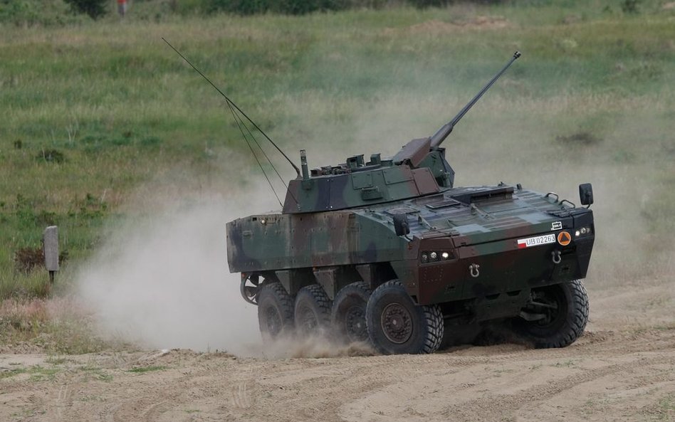 Kołowy transporter Rosomak