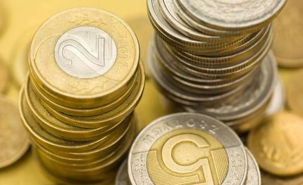 Banki mocniej obciążają kredytobiorców