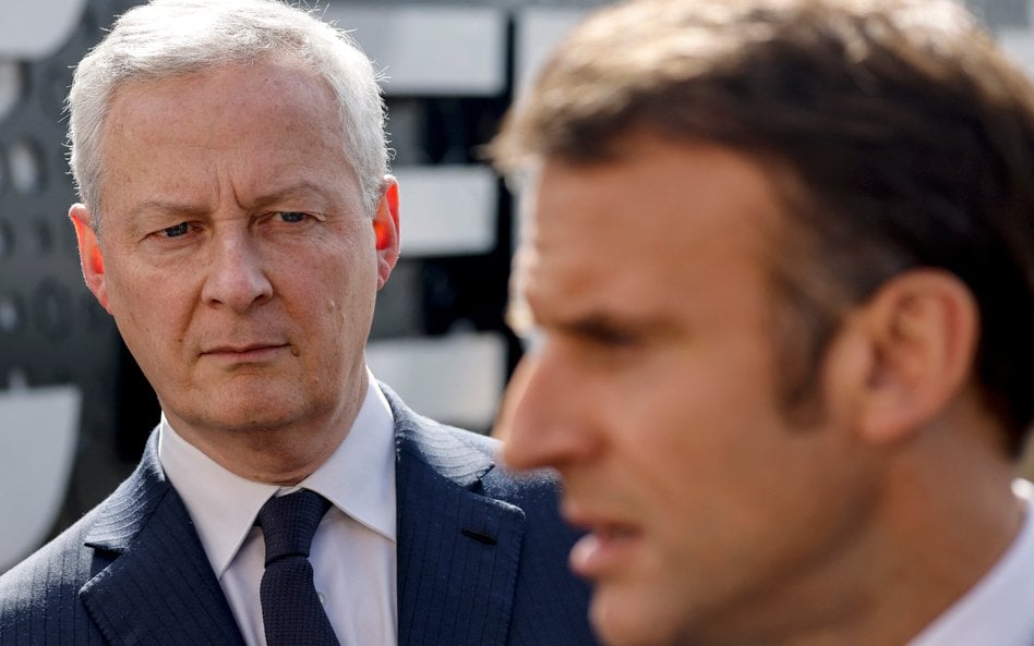 Minister gospodarki i finansów Bruno Le Maire oraz prezydent Emmanuel Macron